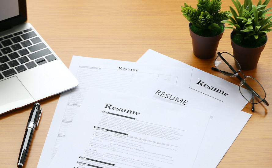 Best Resume Tips and Tricks to Land a Job